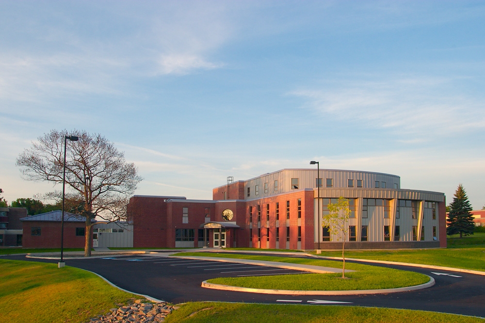 katahdin hall outside