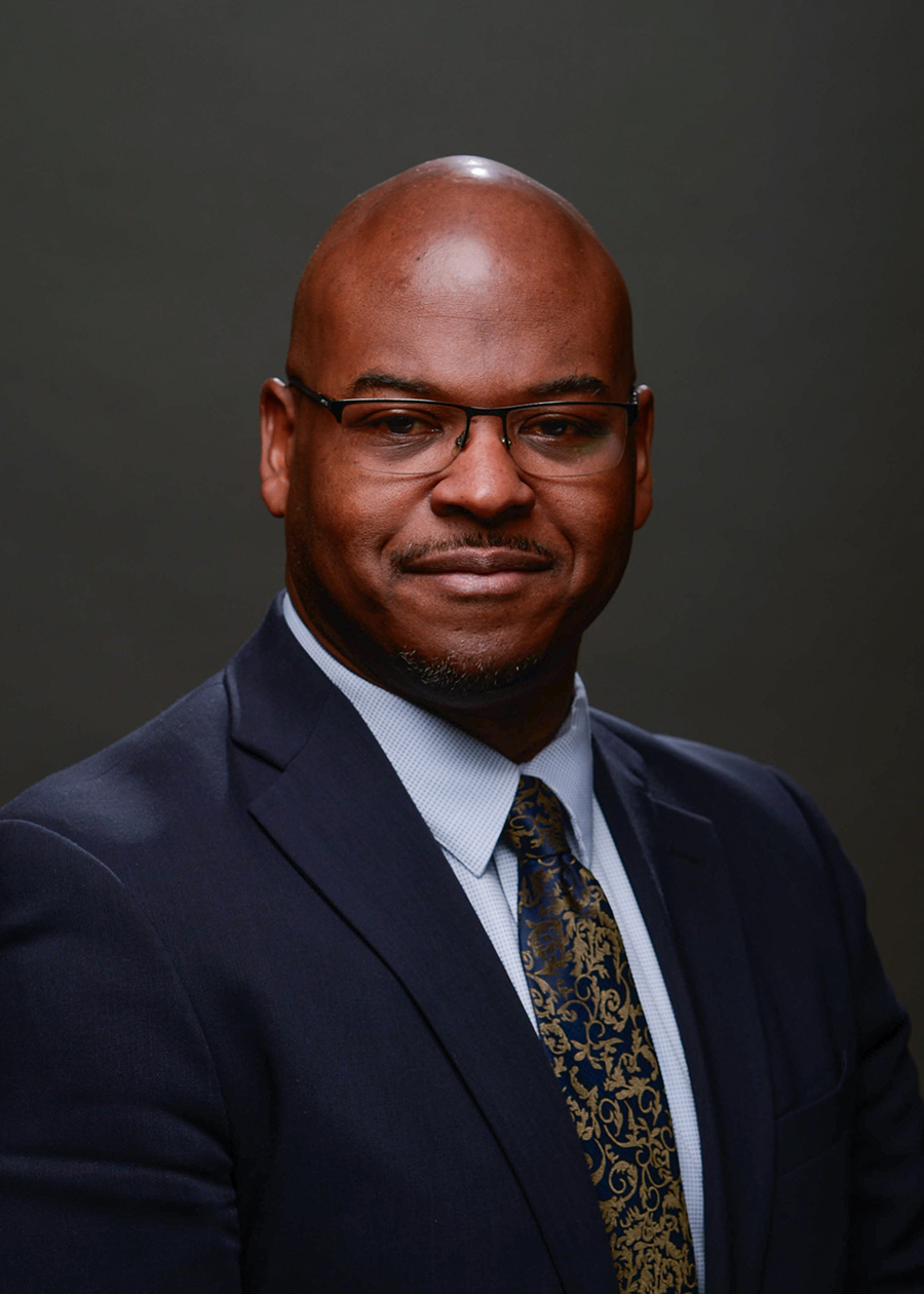 Image of Dr. Julius Edwards, EMCC's new president